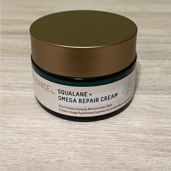 Biossance Other - Biossance Squalane + Omega Repair Cream - Elegant Gold and Green